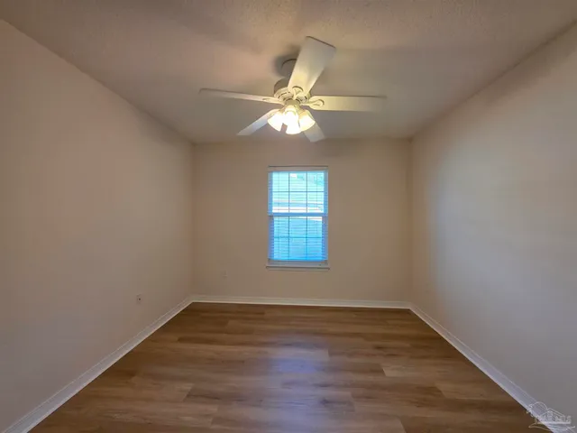 $1,895 | 6204 Pomeral Summit Street, Milton, FL 32570