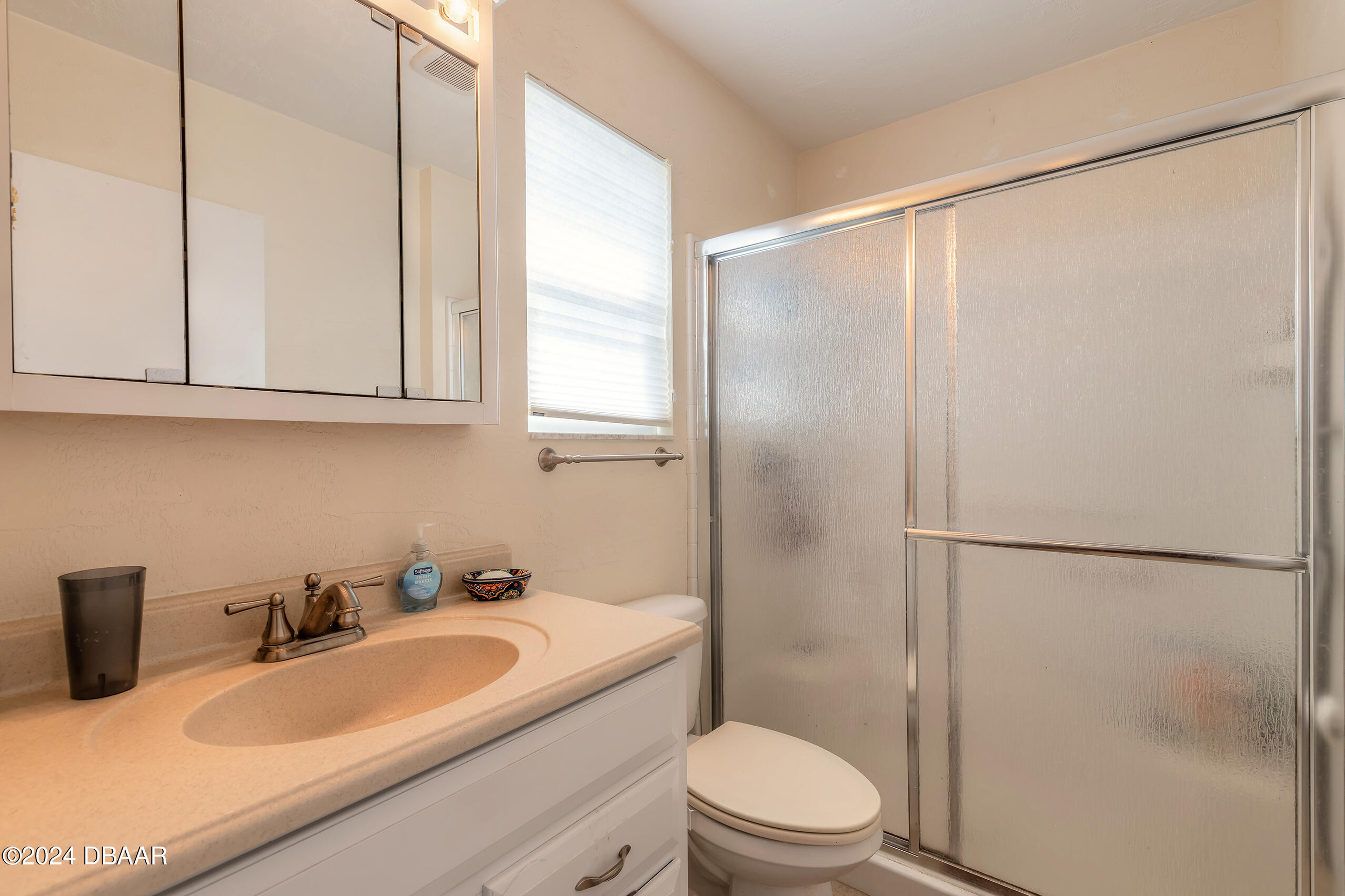 190 Magnolia Drive Ormond Beach, FL 32176 - Photo 8 of 40 190-8