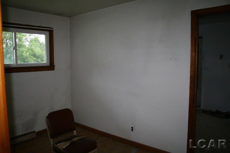 6300 Trumble Road Jackson, MI 49201 - Photo 9 of 10 31255527-8.JPG