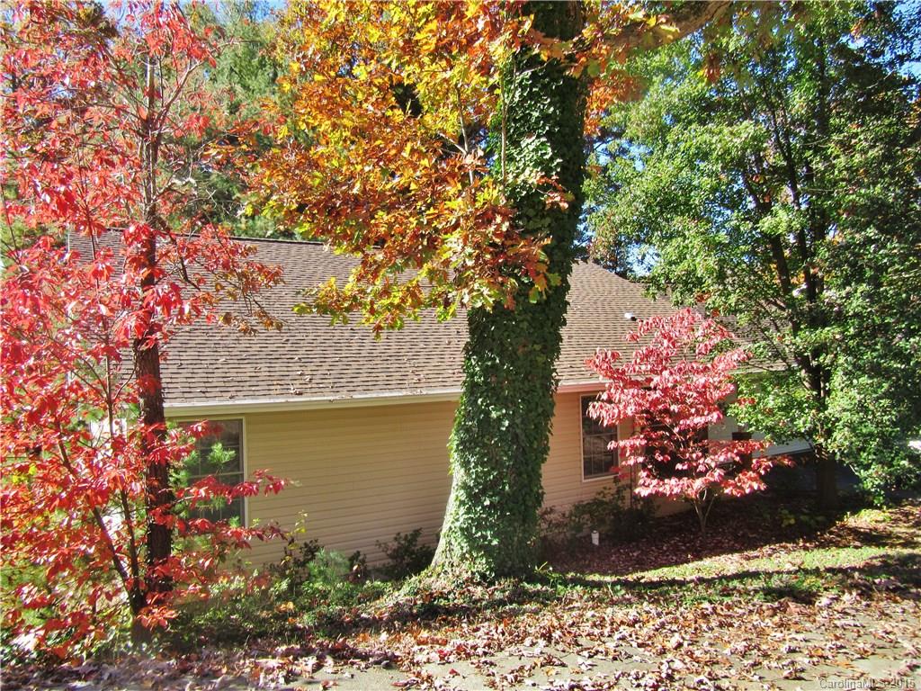 80 Bridgette Loop Road, Unit 80 Hendersonville, NC 28791 - Photo 2 of 20 Gallery Image 2