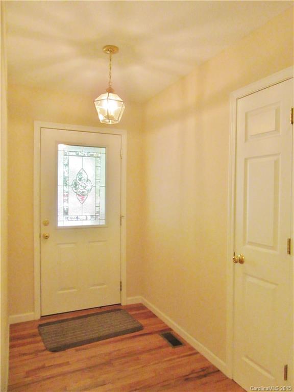 80 Bridgette Loop Road, Unit 80 Hendersonville, NC 28791 - Photo 4 of 20 Gallery Image 4