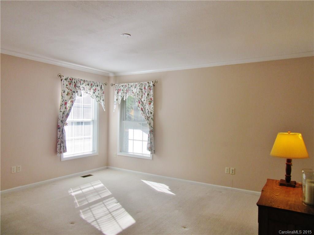 80 Bridgette Loop Road, Unit 80 Hendersonville, NC 28791 - Photo 9 of 20 Gallery Image 9