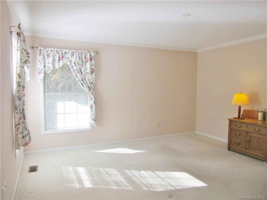 80 Bridgette Loop Road, Unit 80 Hendersonville, NC 28791 - Photo 10 of 20 Gallery Image 10