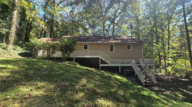 $2,200 | 103 Westland Court, Acworth, GA 30102