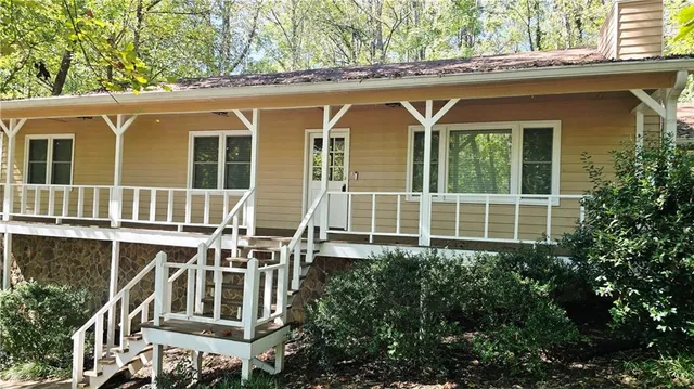 $2,200 | 103 Westland Court, Acworth, GA 30102