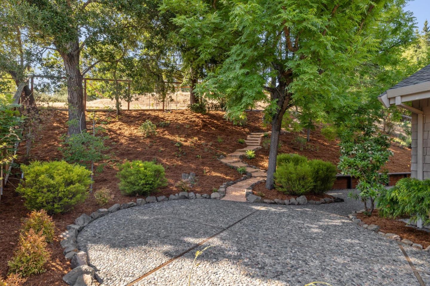 404 Ridge Gate Road Orinda, CA 94563 - Photo 26 of 27 a view of a garden with plants