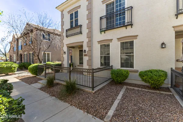 $335,000 | 4750 East Thunderheart Trail, Unit 101, Gilbert, AZ 85297