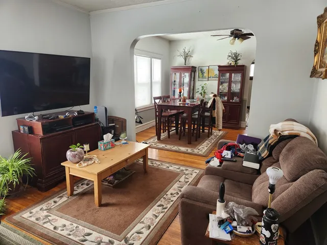 $220,000 | 807-809 West Wood Street, Bloomington, IL 61701