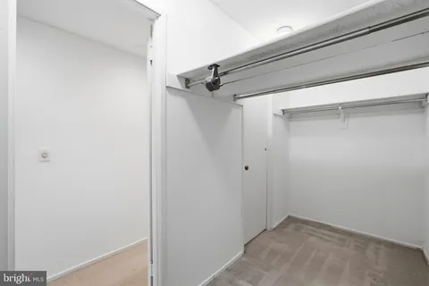 $314,900 | 6101 Edsall Road, Unit 502, Alexandria, VA 22304
