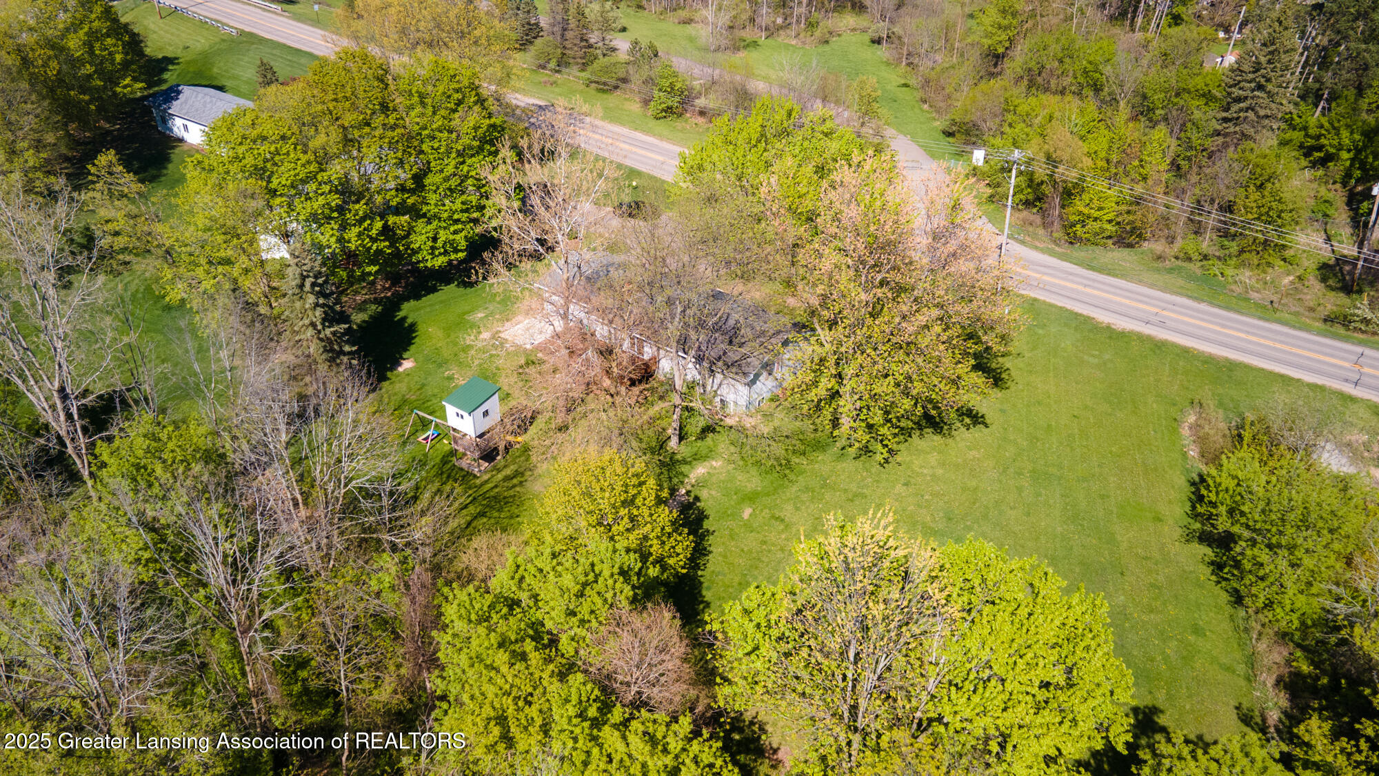 1508 South Canal Road Lansing, MI 48917 - Photo 52 of 55 1508_S_Canal_PAUL-17