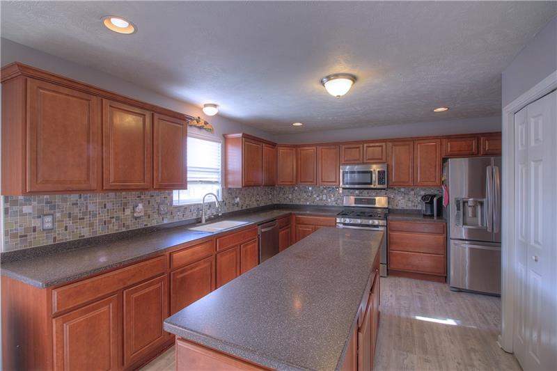 760 Sebring Road Beaver, PA 15009 - Photo 7 of 25
