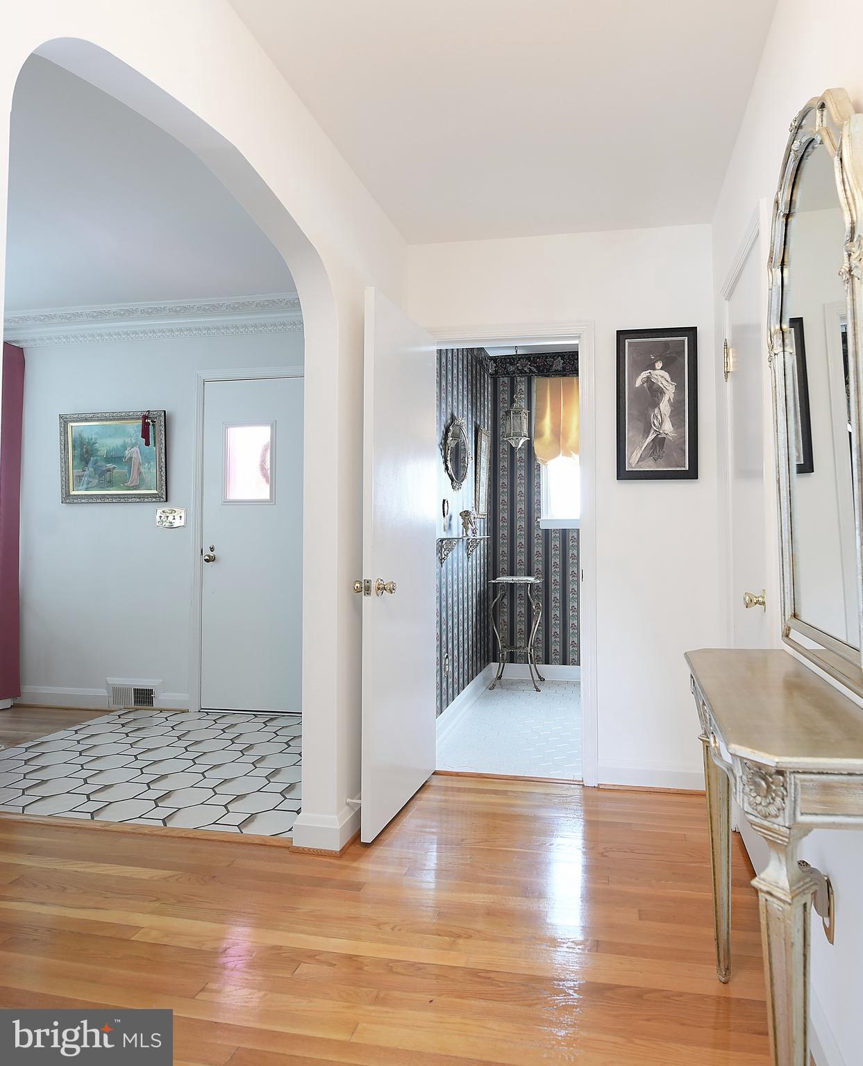 4109 Perry View Road Baltimore, MD 21236 - Photo 7 of 51