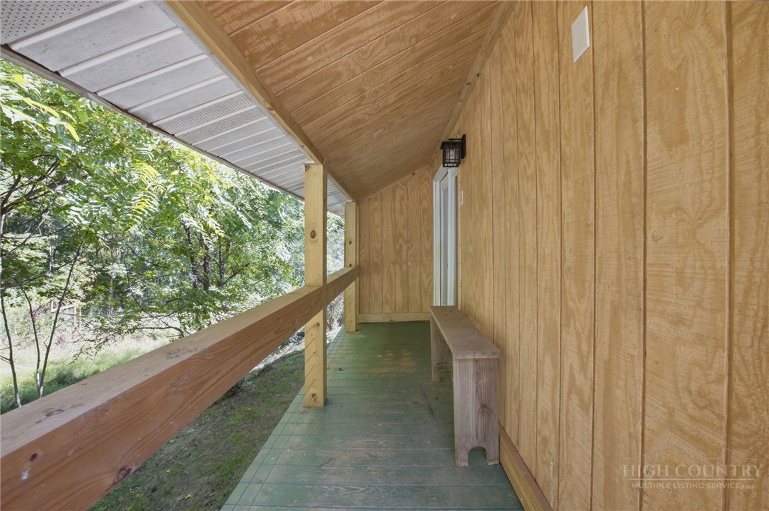 325 Sawyers Road Warrensville, NC 28693 - Photo 14 of 33 Gallery Image 14