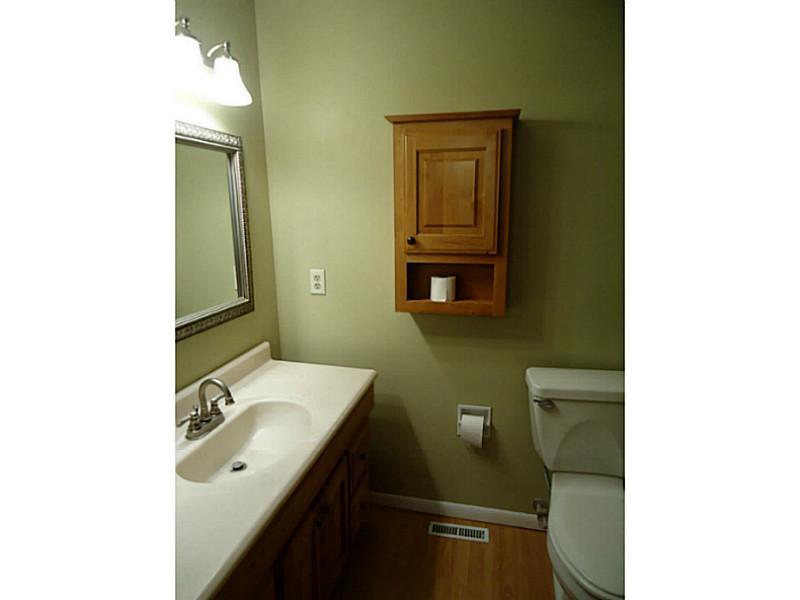 4285 West Reece Lane Columbus, IN 47201 - Photo 9 of 16 Gallery Image 9