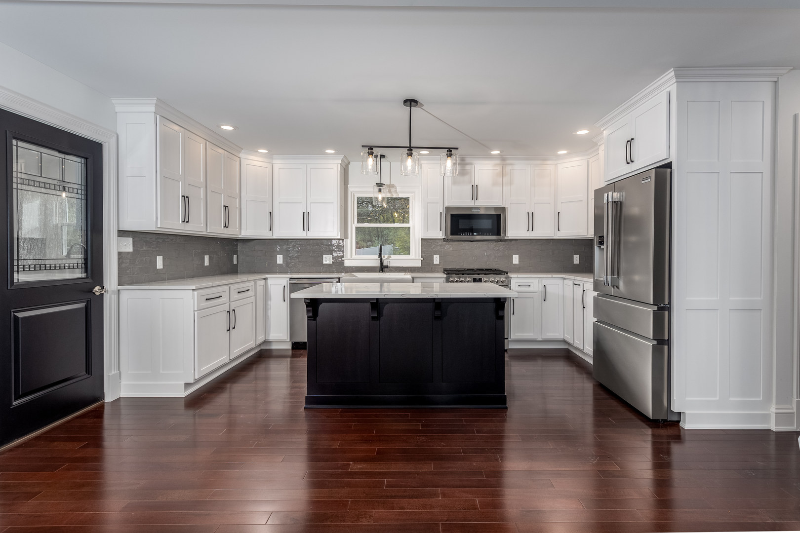 2501 East 1658th Road Ottawa, IL 61350 - Photo 9 of 41 Gallery Image 9
