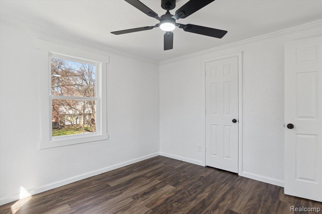 14544 Ashton Road Detroit, MI 48223 - Photo 32 of 40