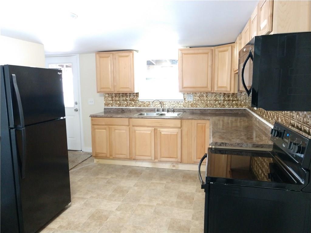 364 South Lisbon Road Lisbon, ME 04250 - Photo 3 of 12 Photo