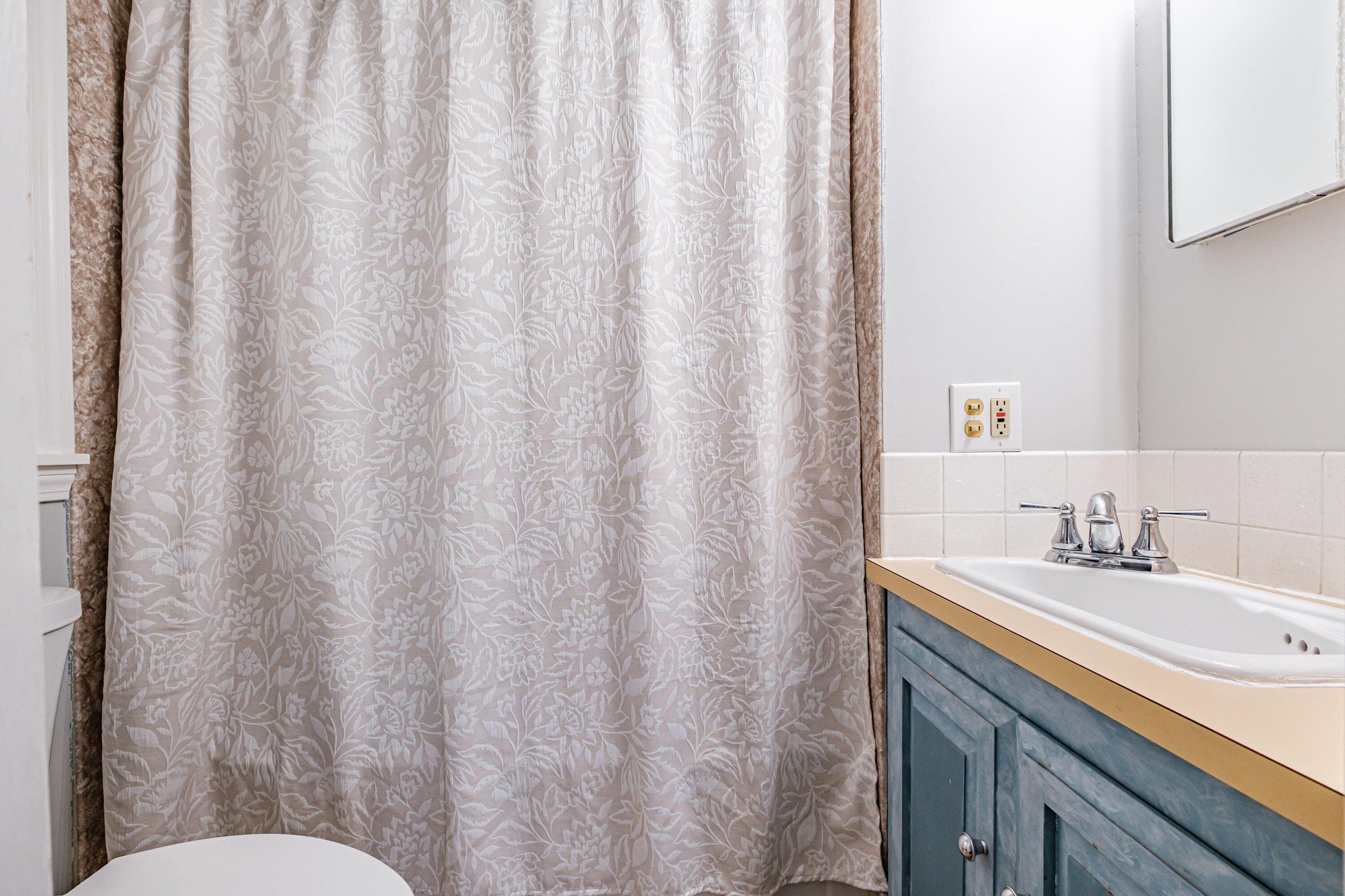 112 Craigie Street Portland, ME 04102 - Photo 11 of 55 20260415gp-62019