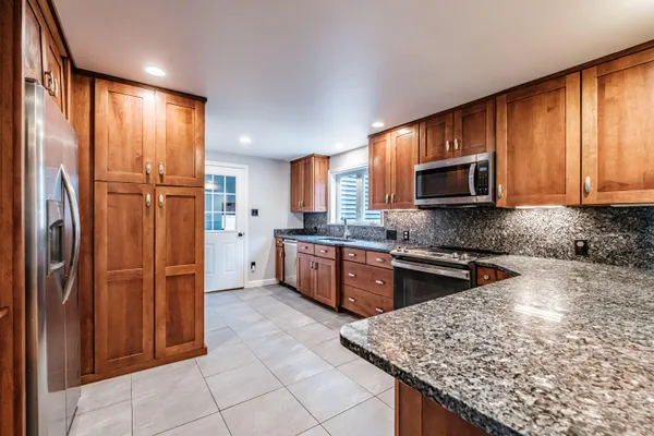 $699,900 | 112 Craigie Street, Portland, ME 04102