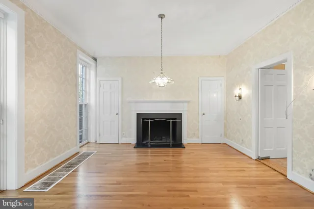 $1,400,000 | 1317 4th Street Southwest, Washington, DC 20024