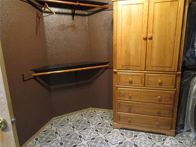 $2,495 | 5309 Ivy Hill Lane Southeast, Lacey, WA 98513