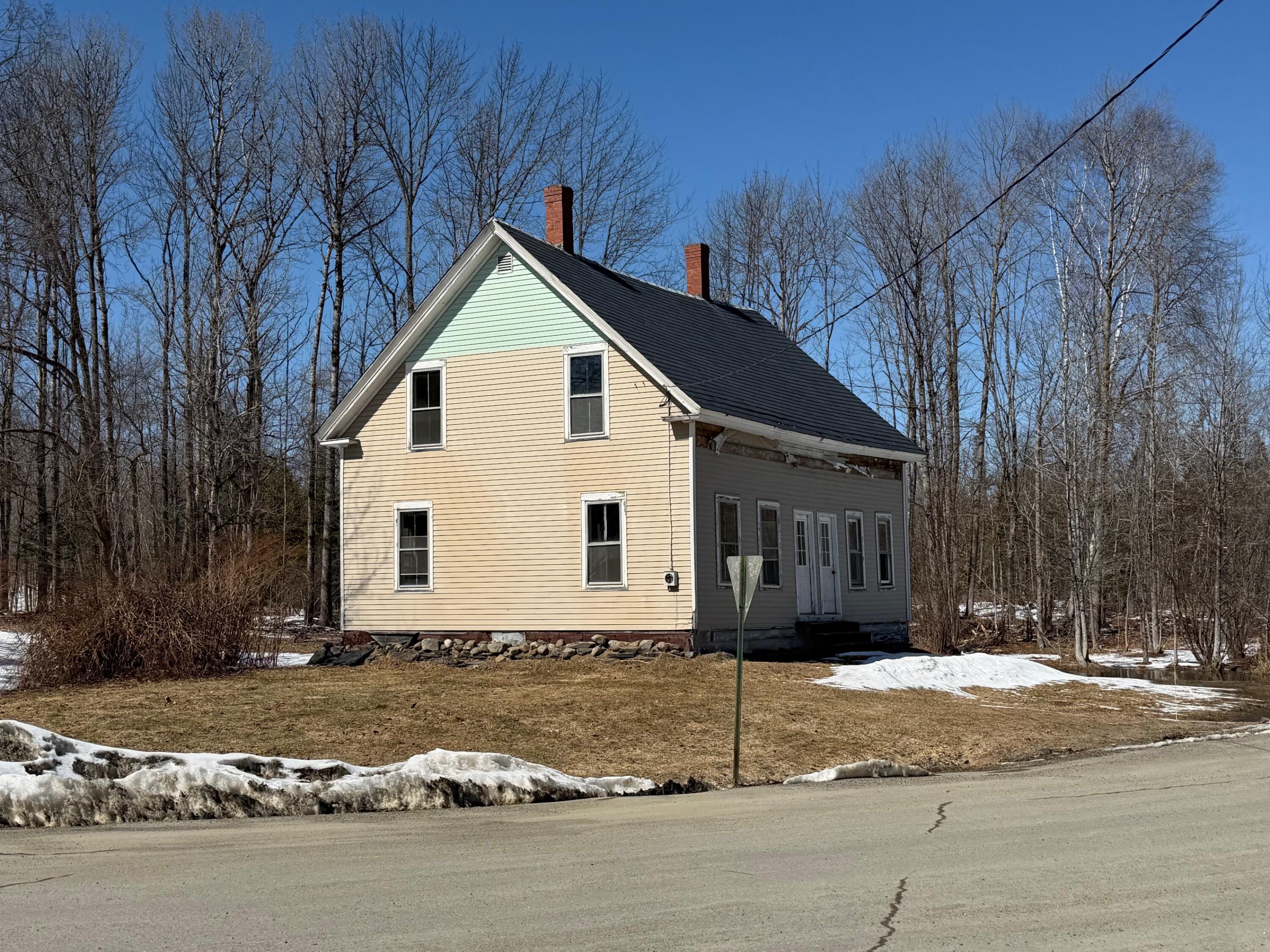 4 Chapin Avenue Monson, ME 04464 - Photo 2 of 23 2
