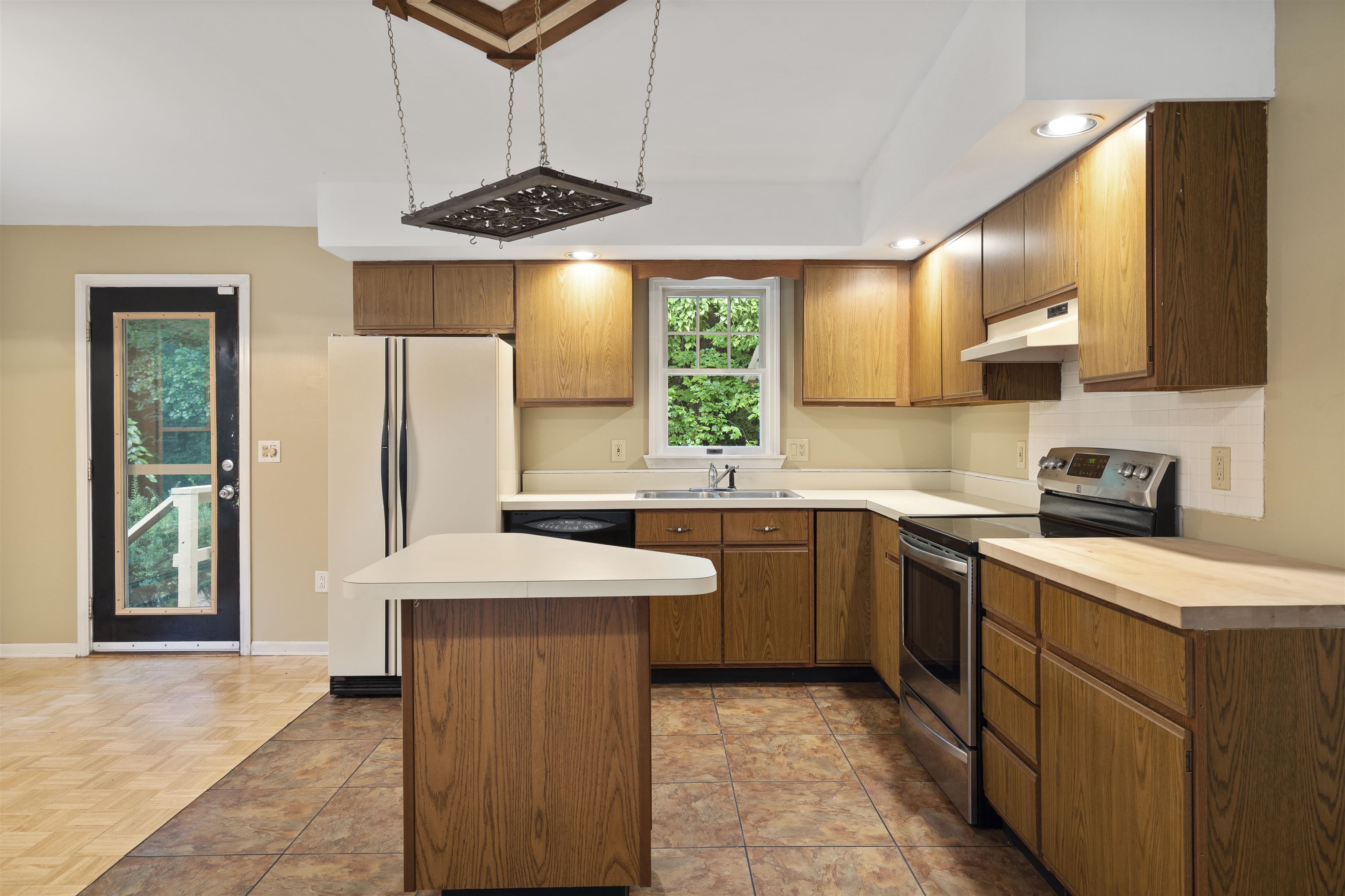 555 Shaker Road Northfield, NH 03276 - Photo 9 of 32 Gallery Image 9