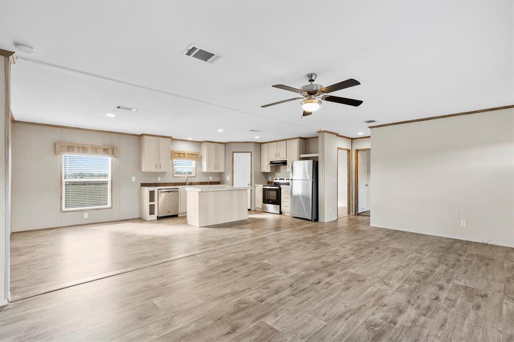 4932 County Road 4502 Commerce, TX 75428 - Photo 3 of 24