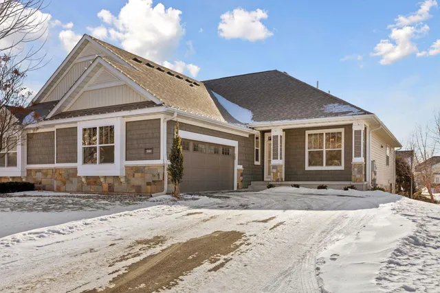 $650,000 | 3582 Lemieux Circle, Eagan, MN 55122