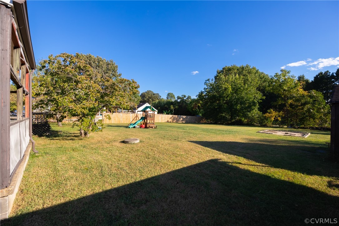 409 Bermuda Hundred Road Chester, VA 23836 - Photo 23 of 26 Gallery Image 23