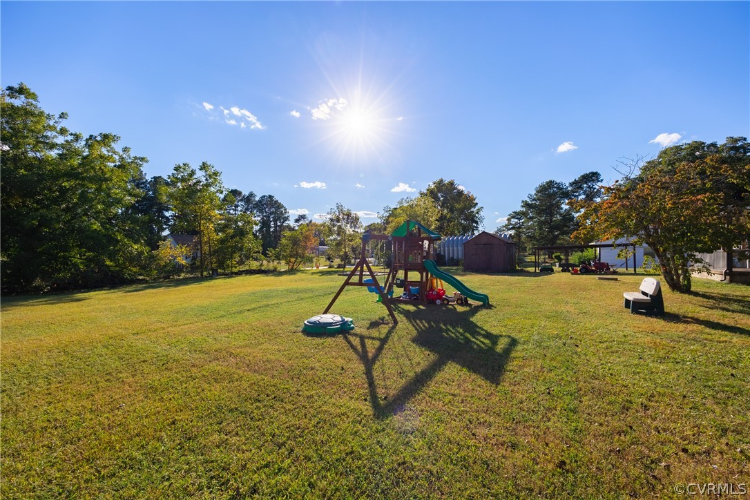 409 Bermuda Hundred Road Chester, VA 23836 - Photo 24 of 26 Gallery Image 24