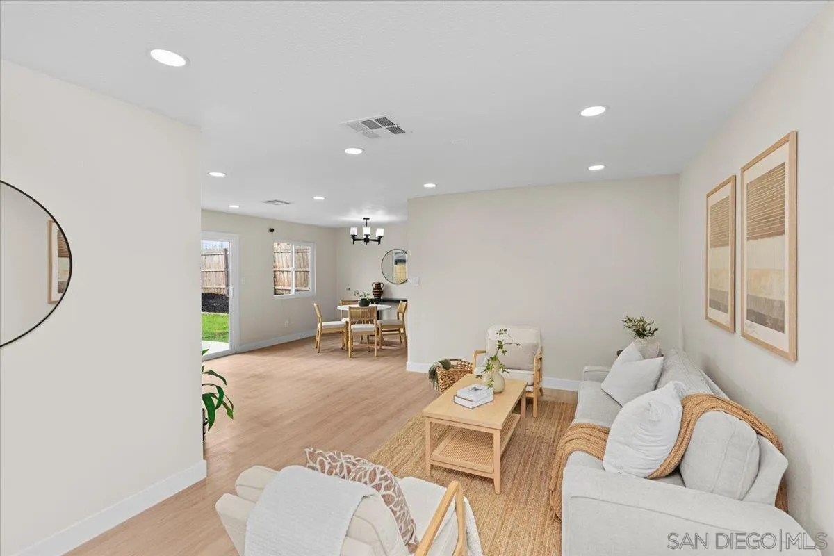 505 Parkbrook Street Spring Valley, CA 91977 - Photo 12 of 46 Gallery Image 12