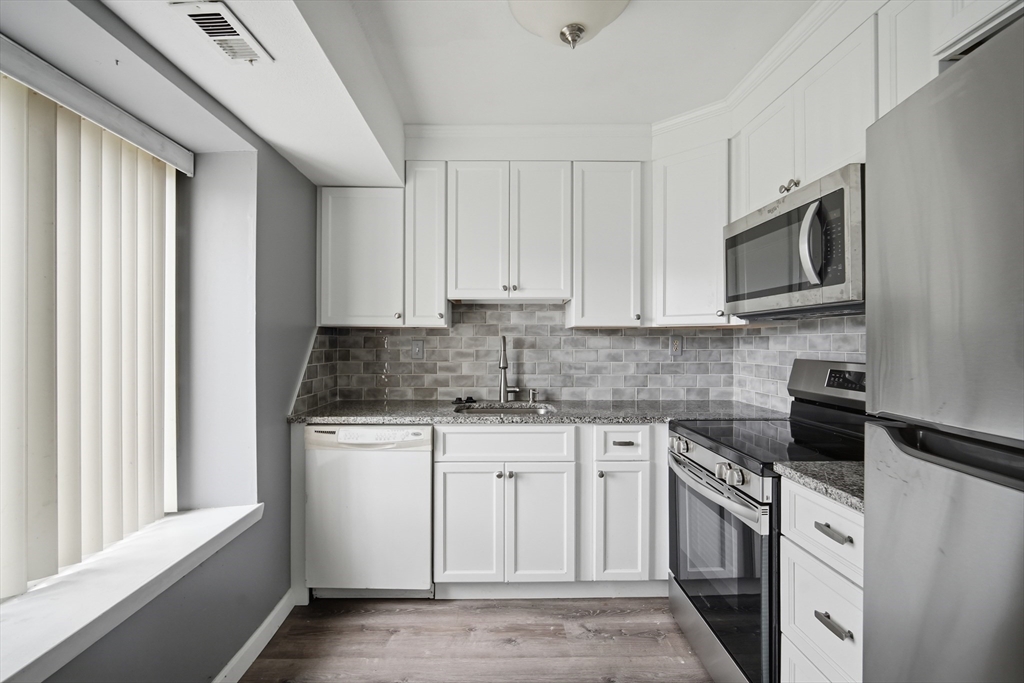 113 Nassau Drive, Unit 113 Springfield, MA 01129 - Photo 12 of 28