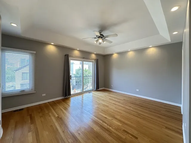 $3,895 | 724 North Willard Court, Unit 2, Chicago, IL 60642