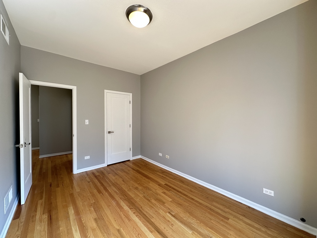 724 North Willard Court, Unit 2 Chicago, IL 60642 - Photo 16 of 21