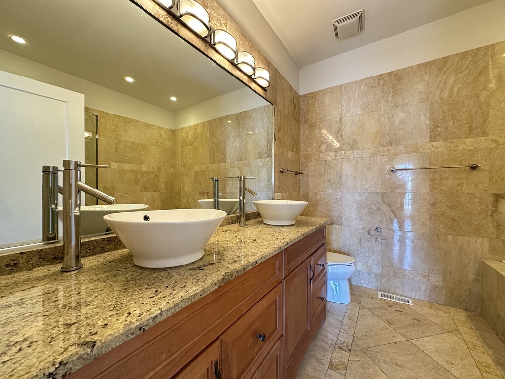 724 North Willard Court, Unit 2 Chicago, IL 60642 - Photo 17 of 21