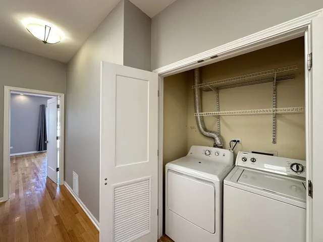 $3,895 | 724 North Willard Court, Unit 2, Chicago, IL 60642