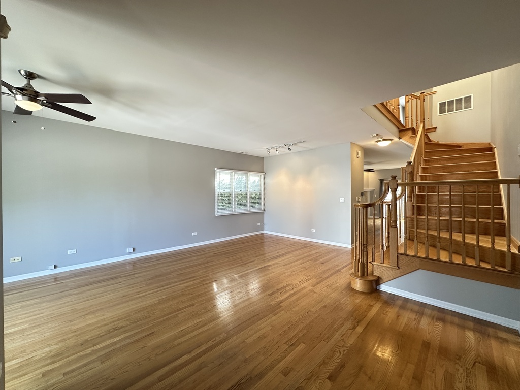 724 North Willard Court, Unit 2 Chicago, IL 60642 - Photo 9 of 21