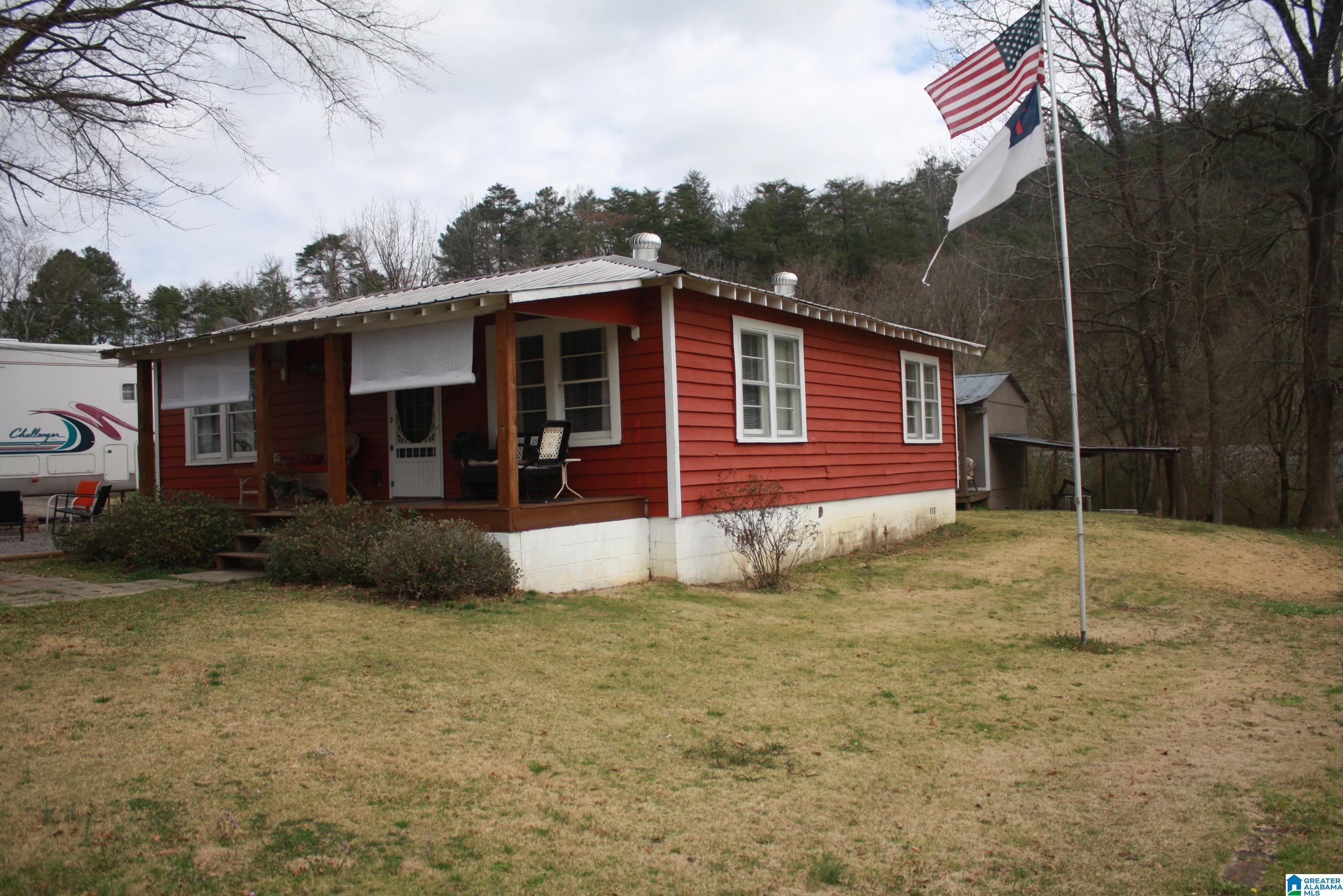 123 Bivens Brookside Road Graysville, AL 35073 - Photo 2 of 26