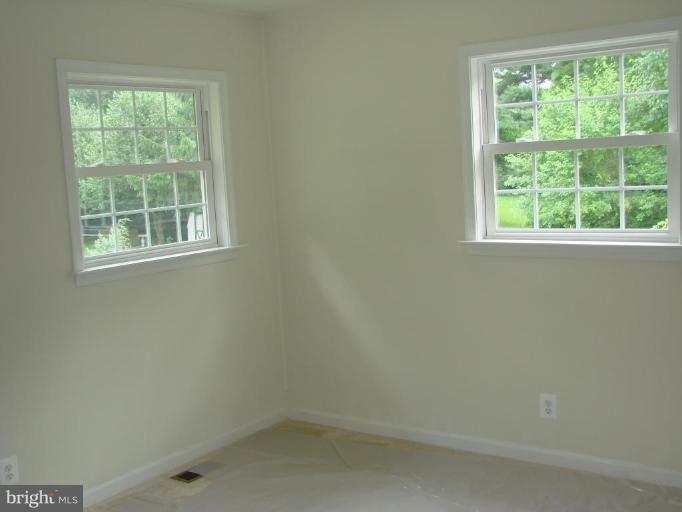 77 Moser Road Warrenton, VA 20186 - Photo 8 of 12 Bedroom #3