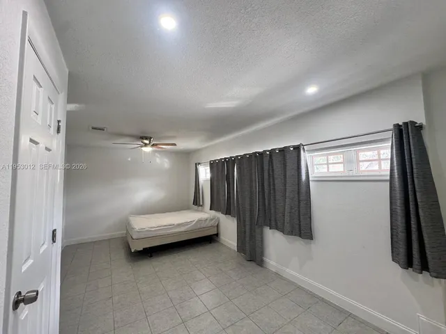 $1,450 | 10710 Southwest 141st Avenue, Unit 2, Miami, FL 33186