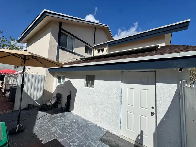 $1,450 | 10710 Southwest 141st Avenue, Unit 2, Miami, FL 33186