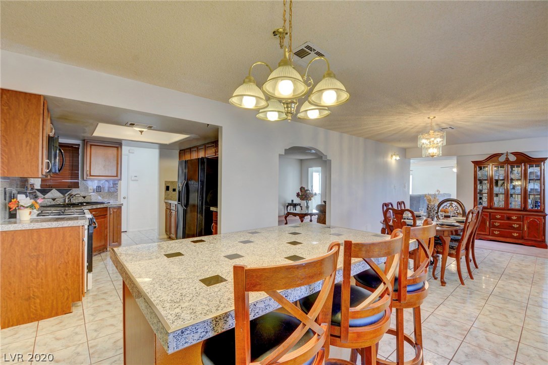 3751 Lincoln Road Las Vegas, NV 89115 - Photo 11 of 39 Gallery Image 11