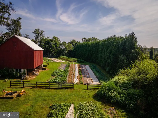 $975,000 | 20633 Mt Zion Road, Freeland, MD 21053