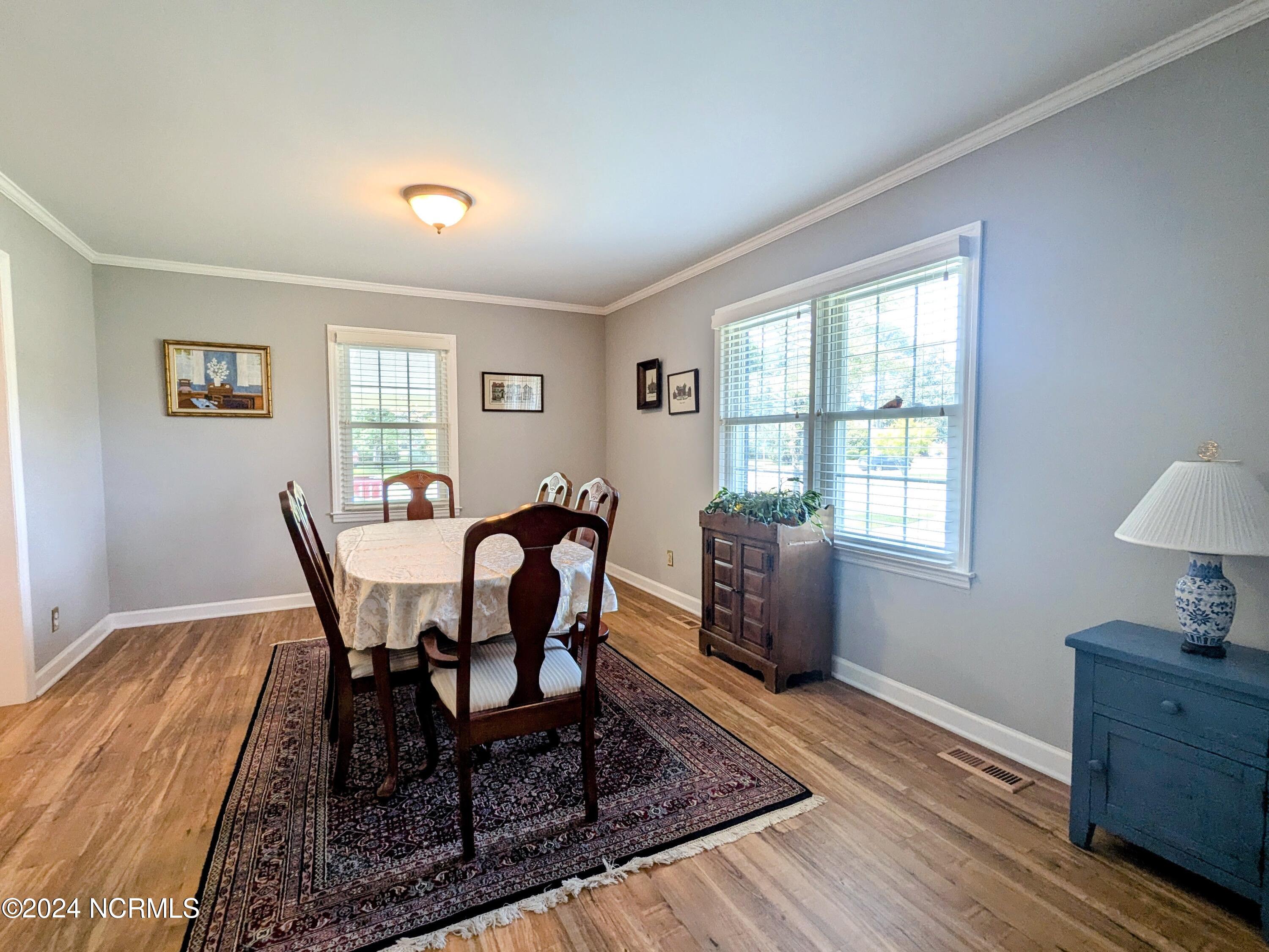 1202 Cherry Lane New Bern, NC 28562 - Photo 12 of 49 IMG_20240822_160457657-EDIT