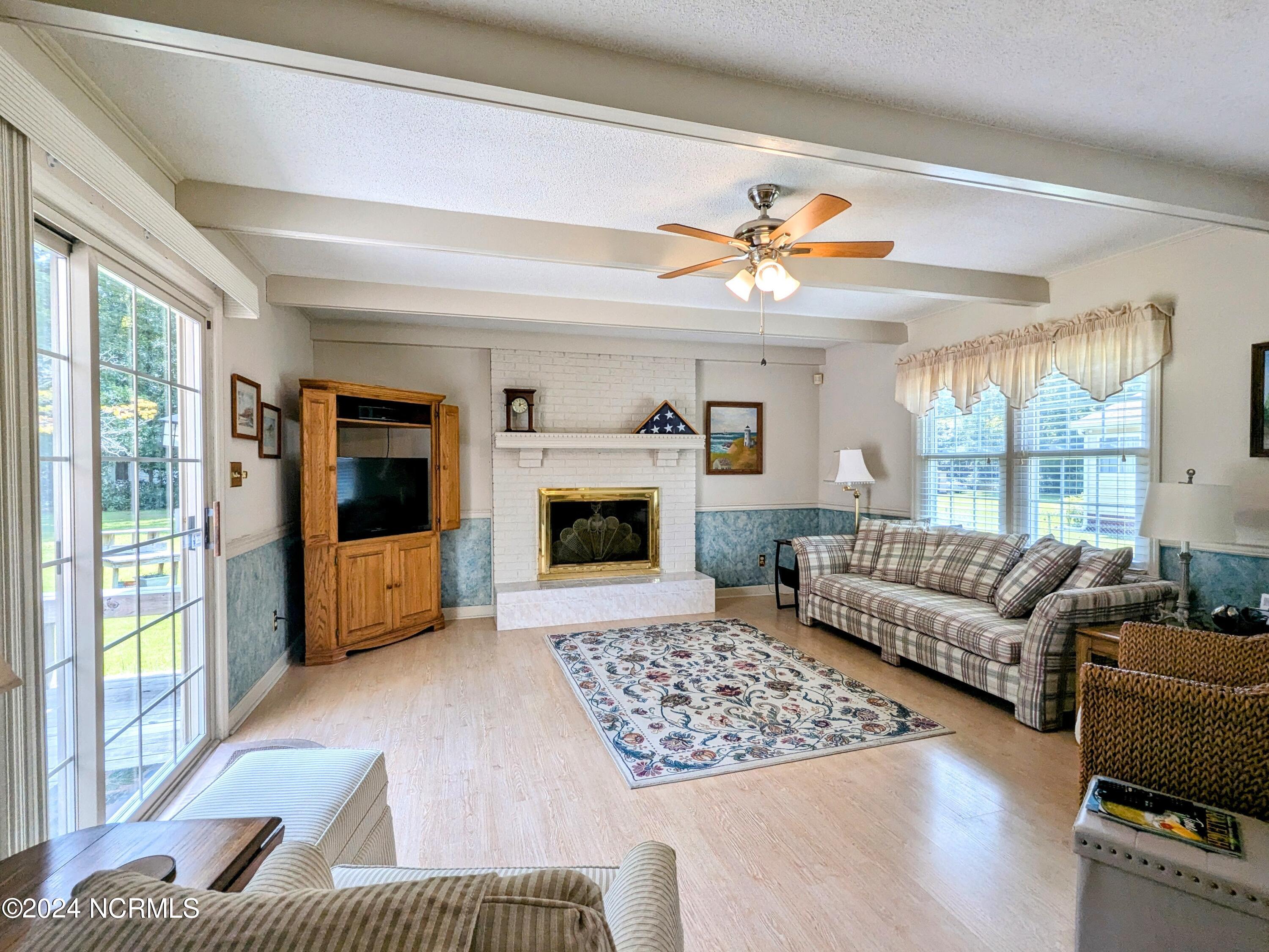 1202 Cherry Lane New Bern, NC 28562 - Photo 16 of 49 IMG_20240822_160705319-EDIT