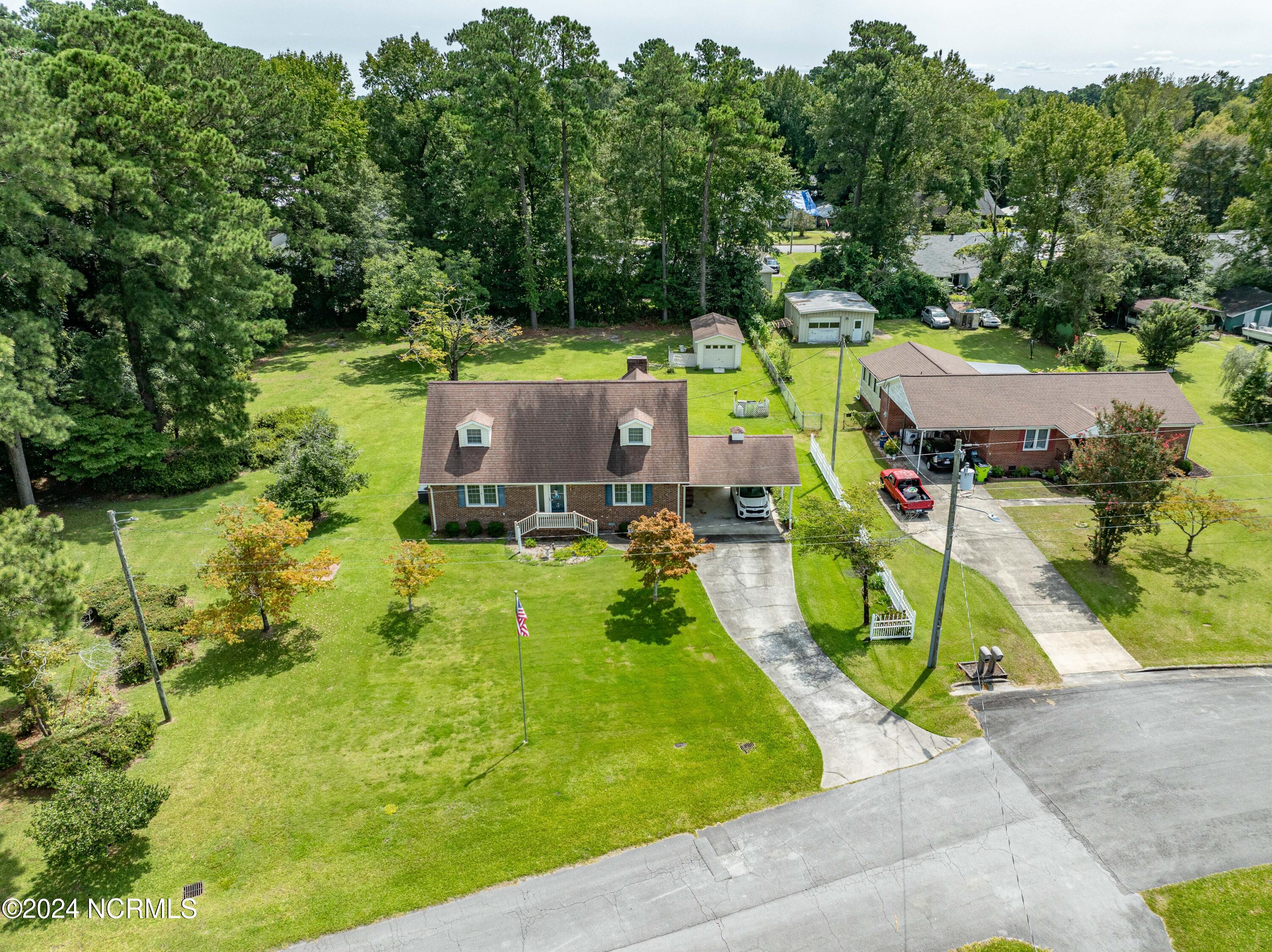 1202 Cherry Lane New Bern, NC 28562 - Photo 2 of 49 DJI_0293