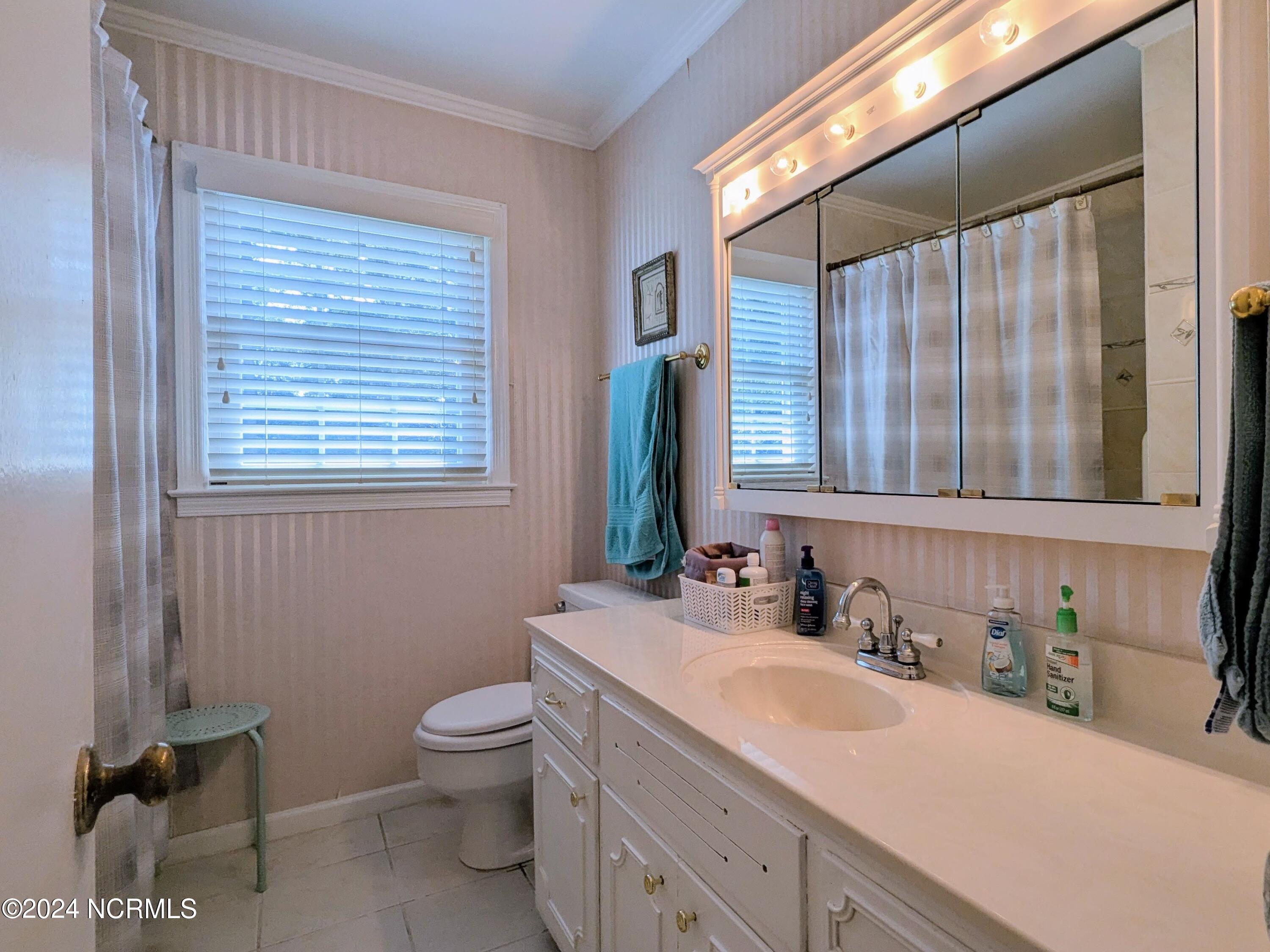 1202 Cherry Lane New Bern, NC 28562 - Photo 35 of 49 IMG_20240822_161431181-EDIT