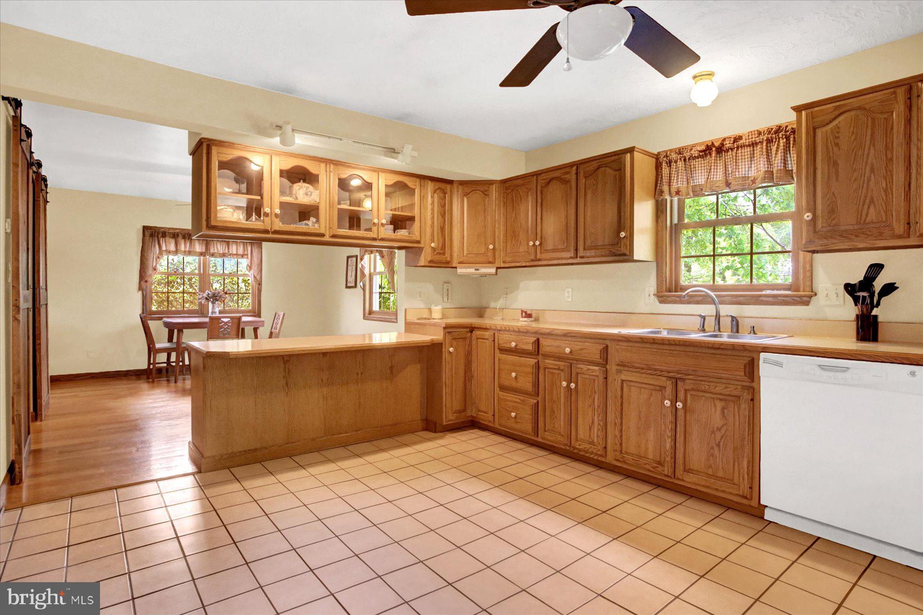 339 Park Drive Reedsville, PA 17084 - Photo 8 of 46