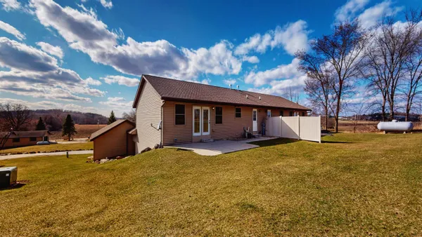 $424,900 | N3320 Will, Jefferson, WI 53549